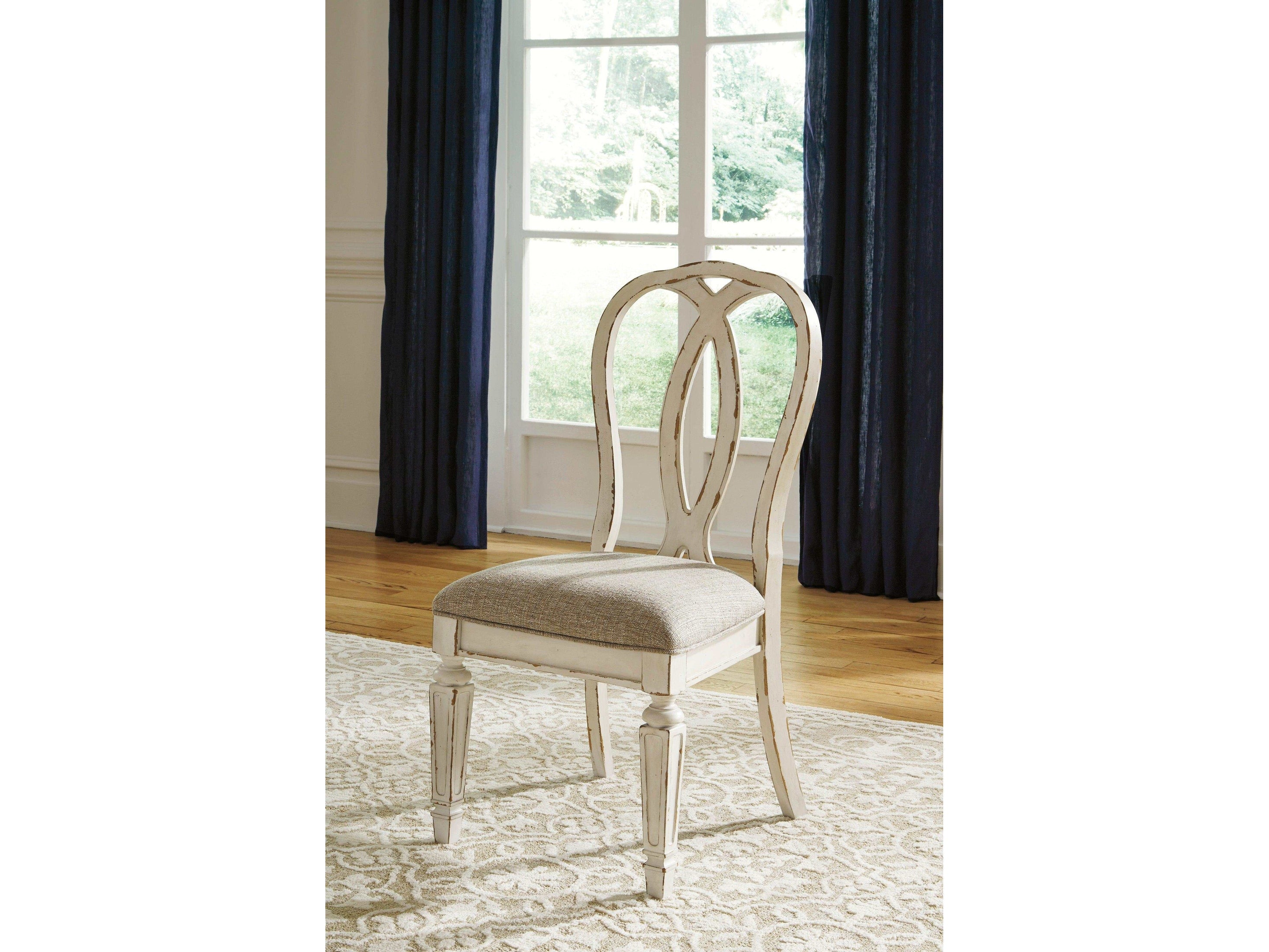 Realyn Chipped White Dining Chair (Set of 2)