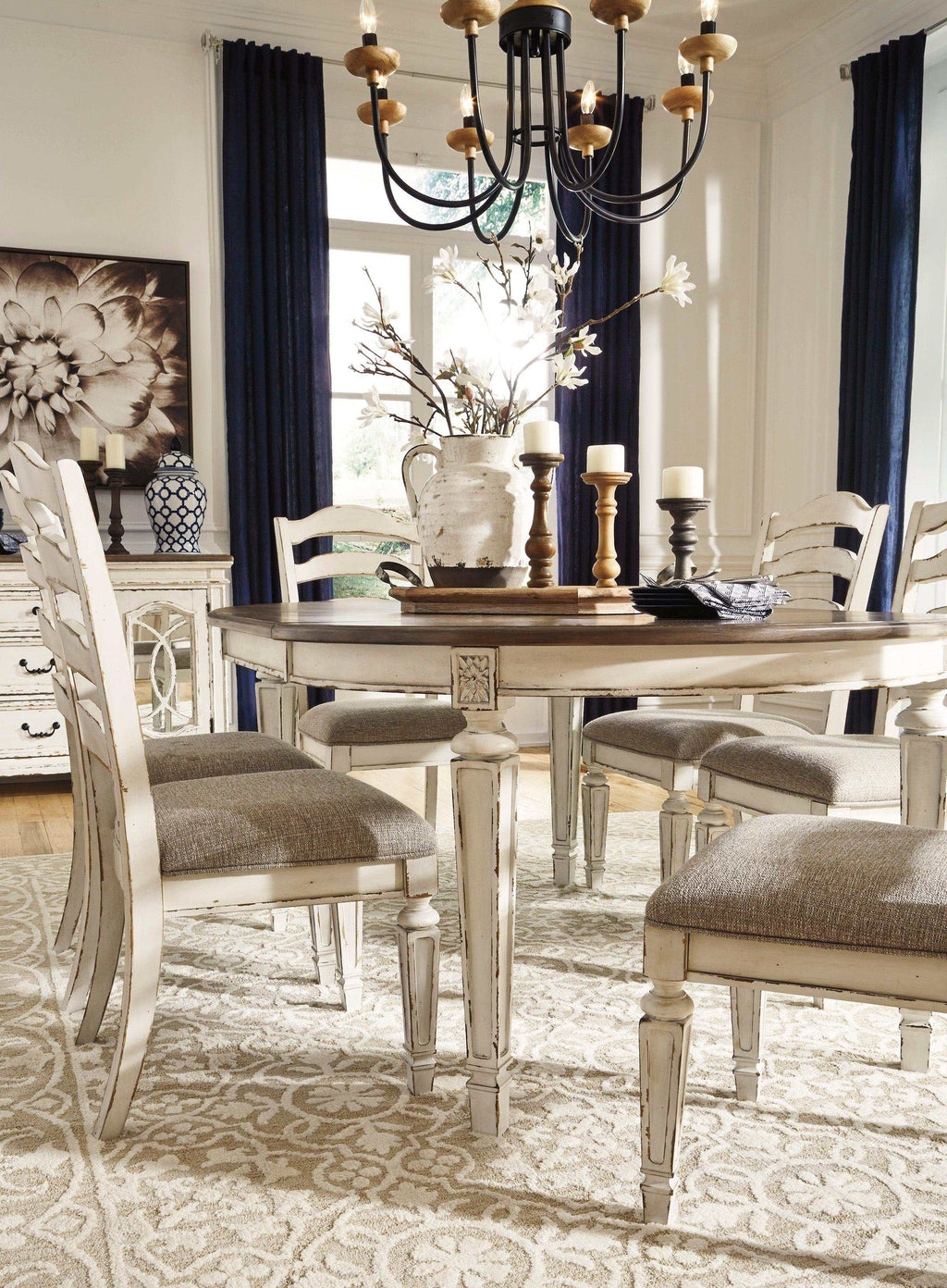 Realyn Chipped Oval Dining Room Set / 7 Pc, White