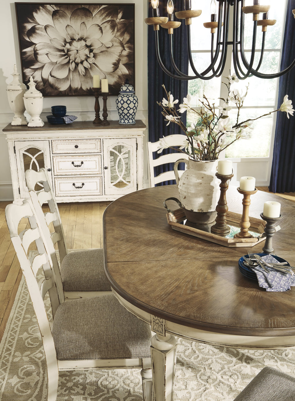 Realyn Dining Table w/ Extension Leaf