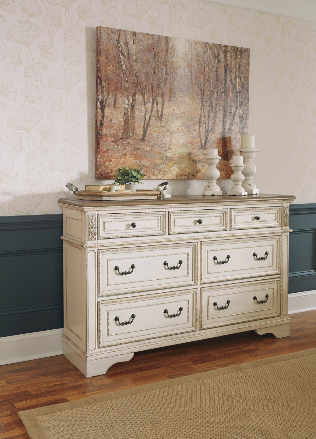 Realyn Two-tone Full Panel Bedroom Set with Dresser and Chest