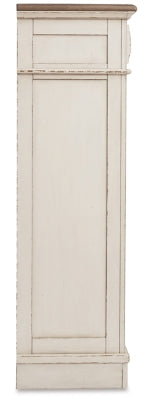 Realyn King Panel Bedroom Set, Two-Tone