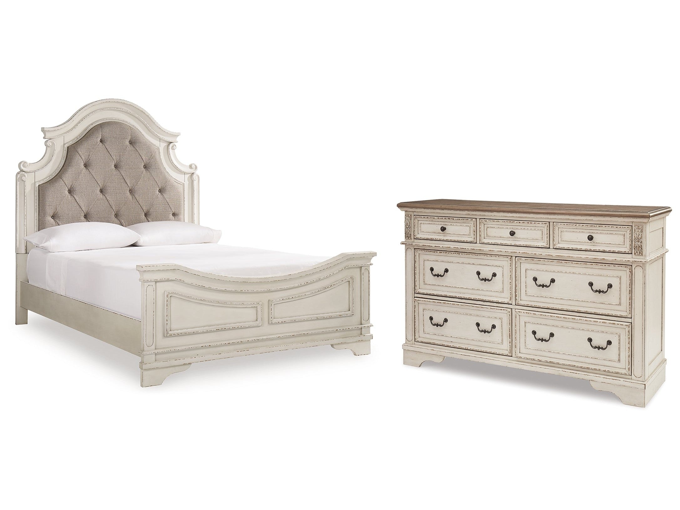 Realyn Two-tone Queen Panel Bedroom Set with Dresser