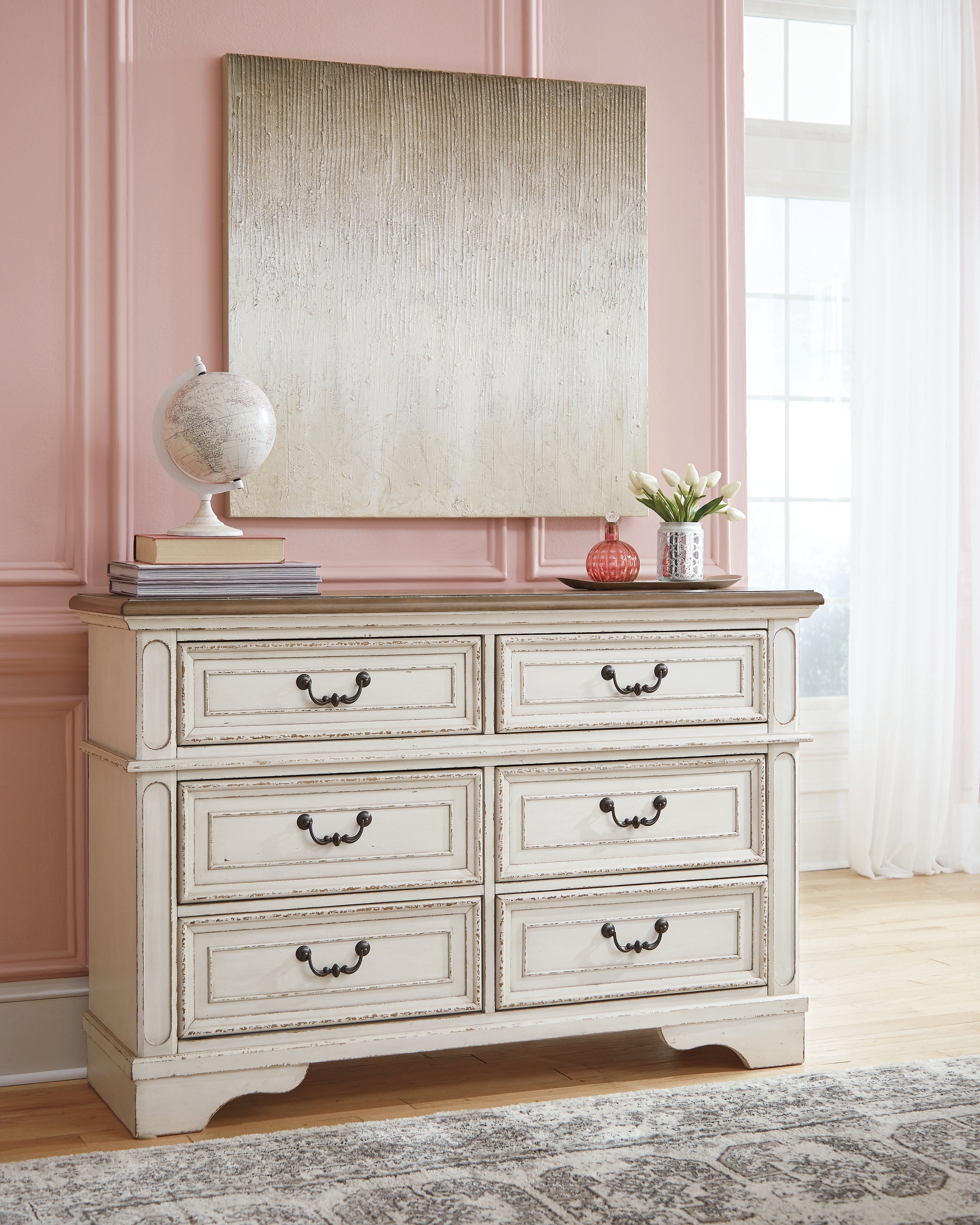 Realyn Queen Upholstered Panel Bedroom Set, Two-Tone