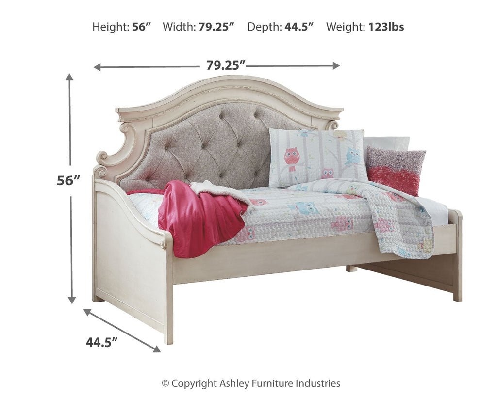 Realyn Twin Day Bed, Two-Tone