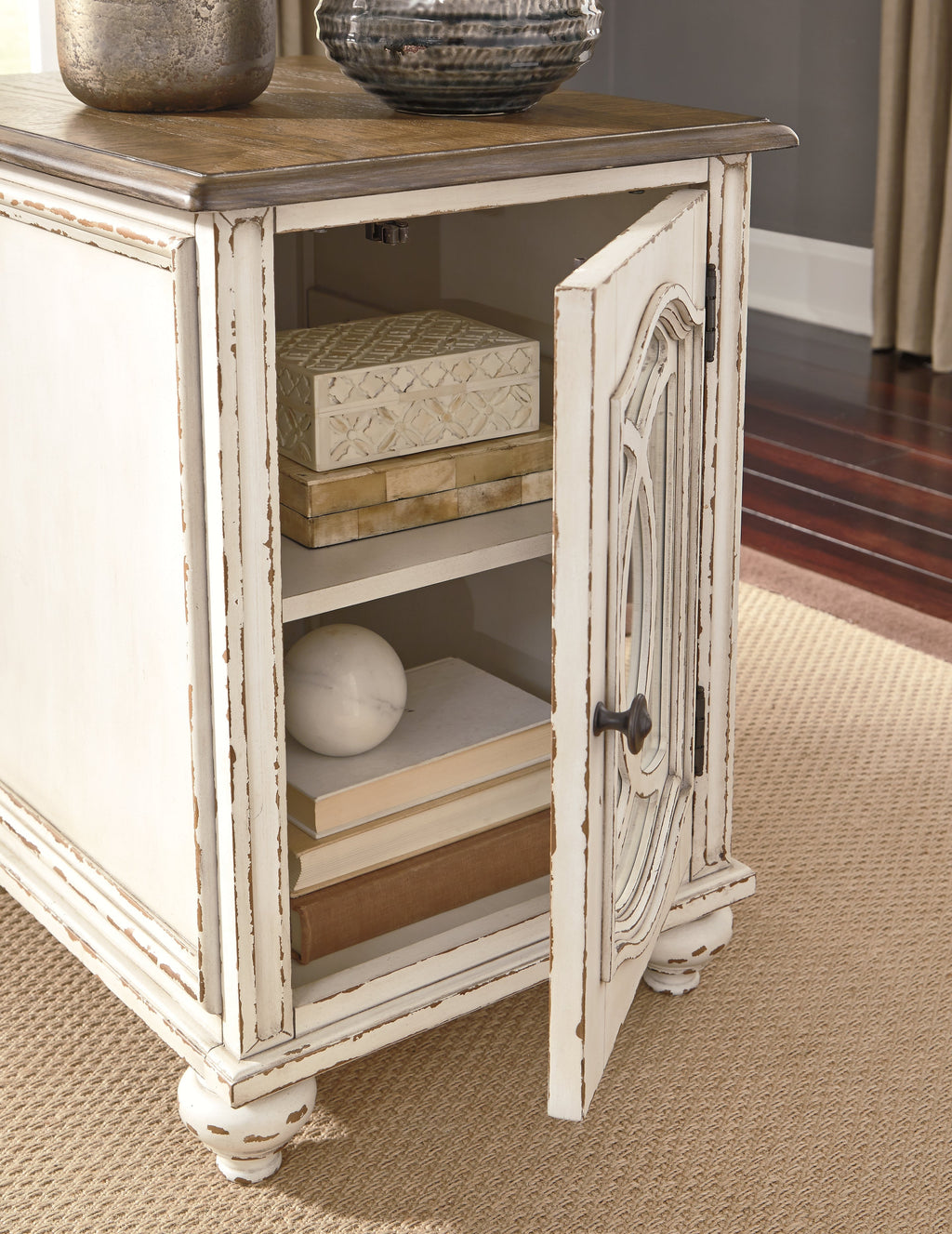 Realyn White Coffee Table and 2 End Tables