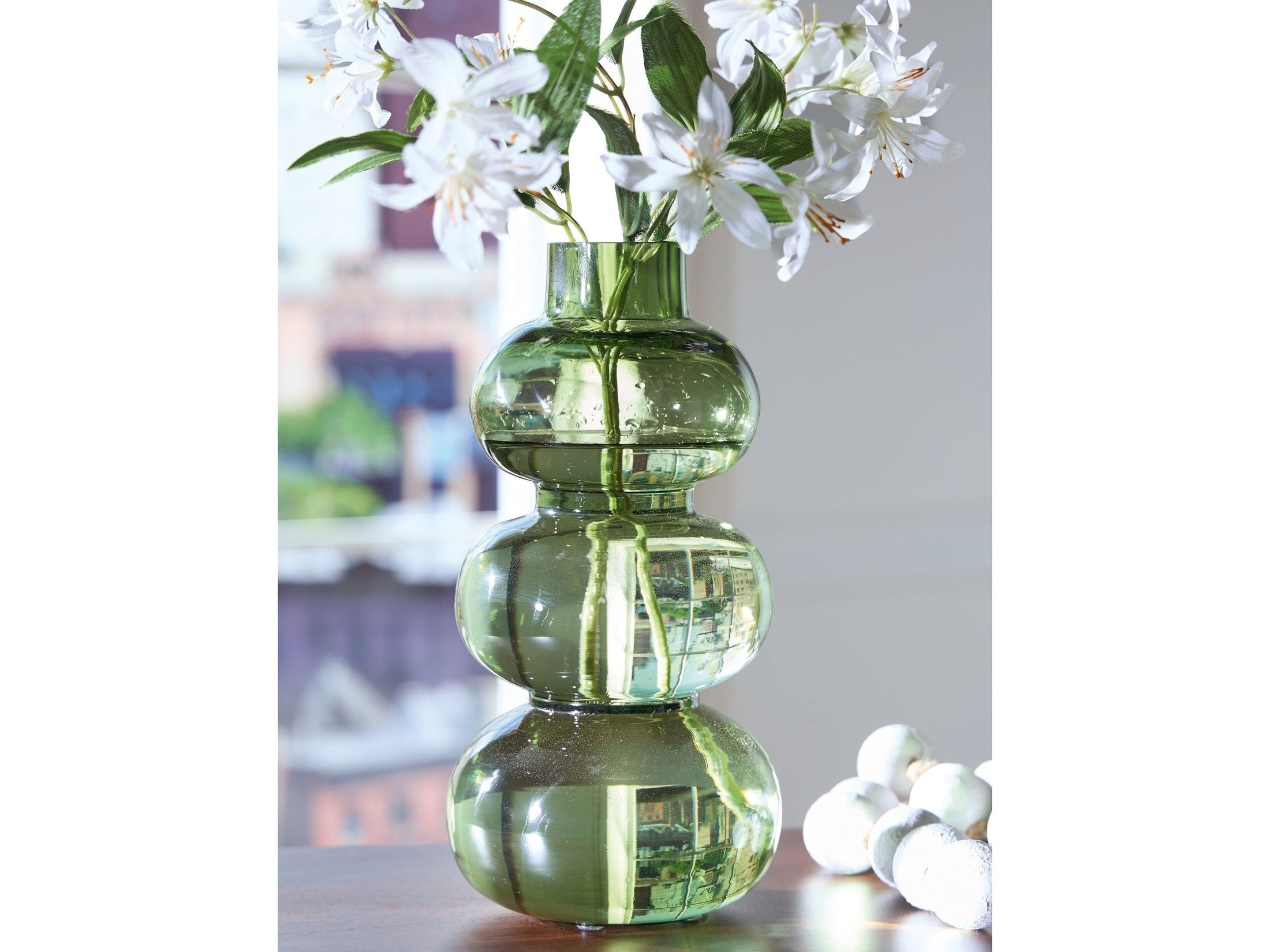 Renethorne Green Vase