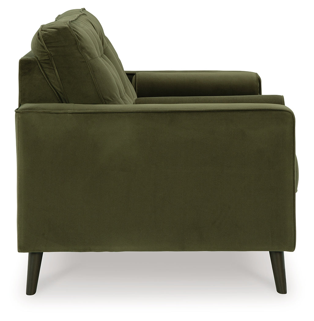 Reveon Lakes Olive Loveseat