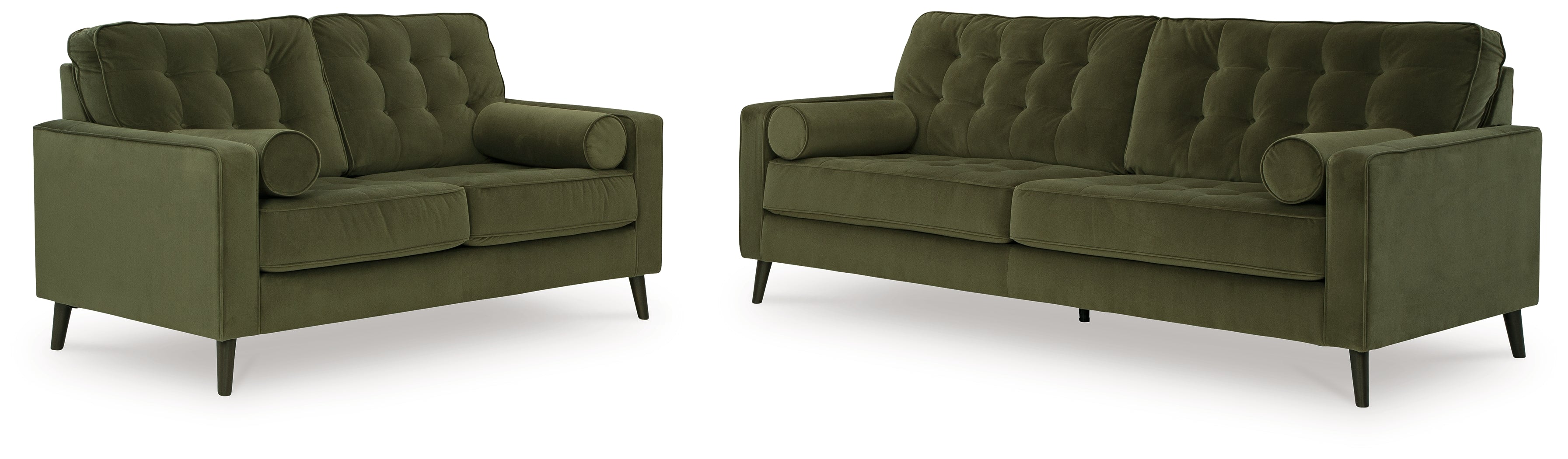Reveon Lakes Olive Sofa and Loveseat