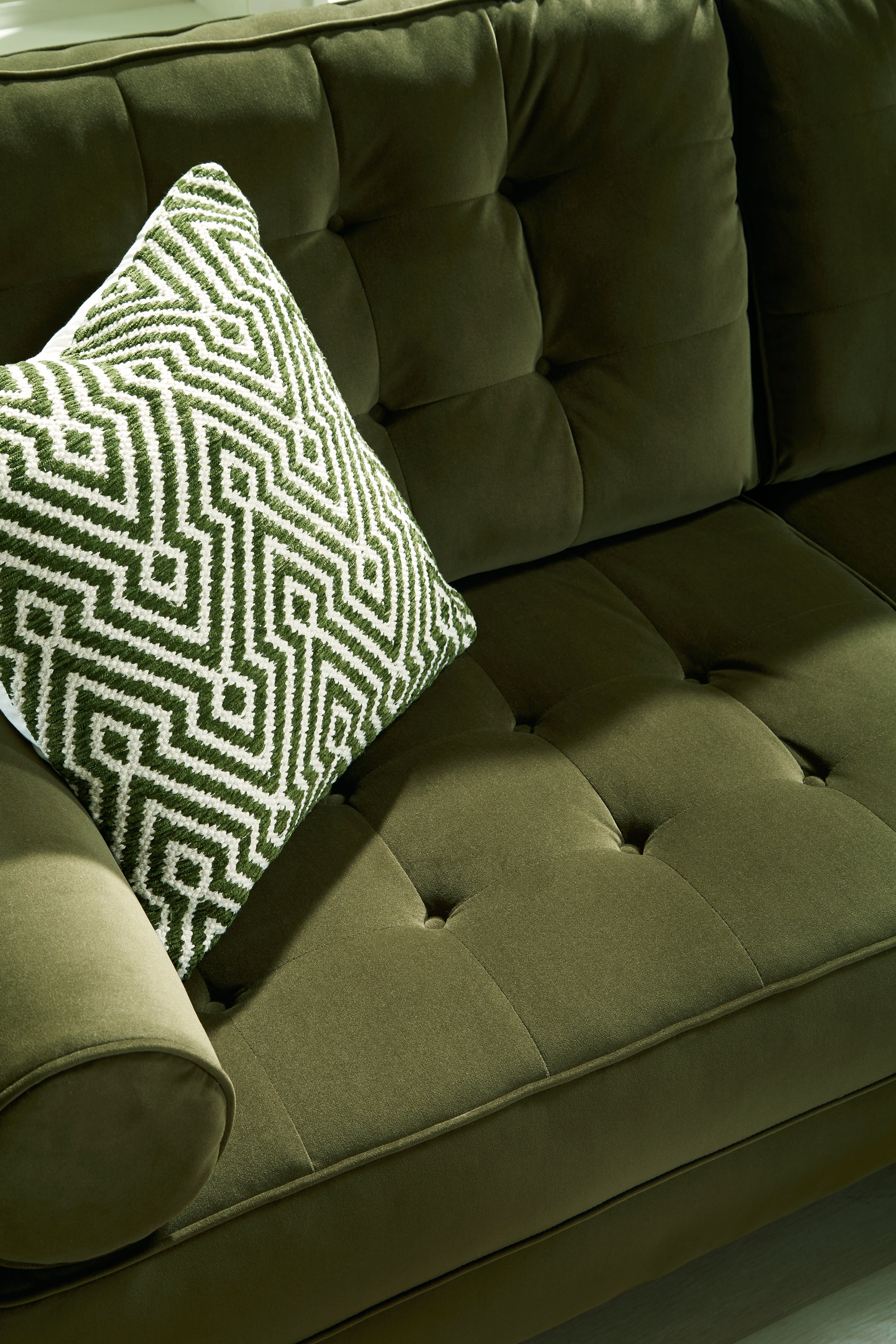 Reveon Lakes Olive Sofa and Loveseat