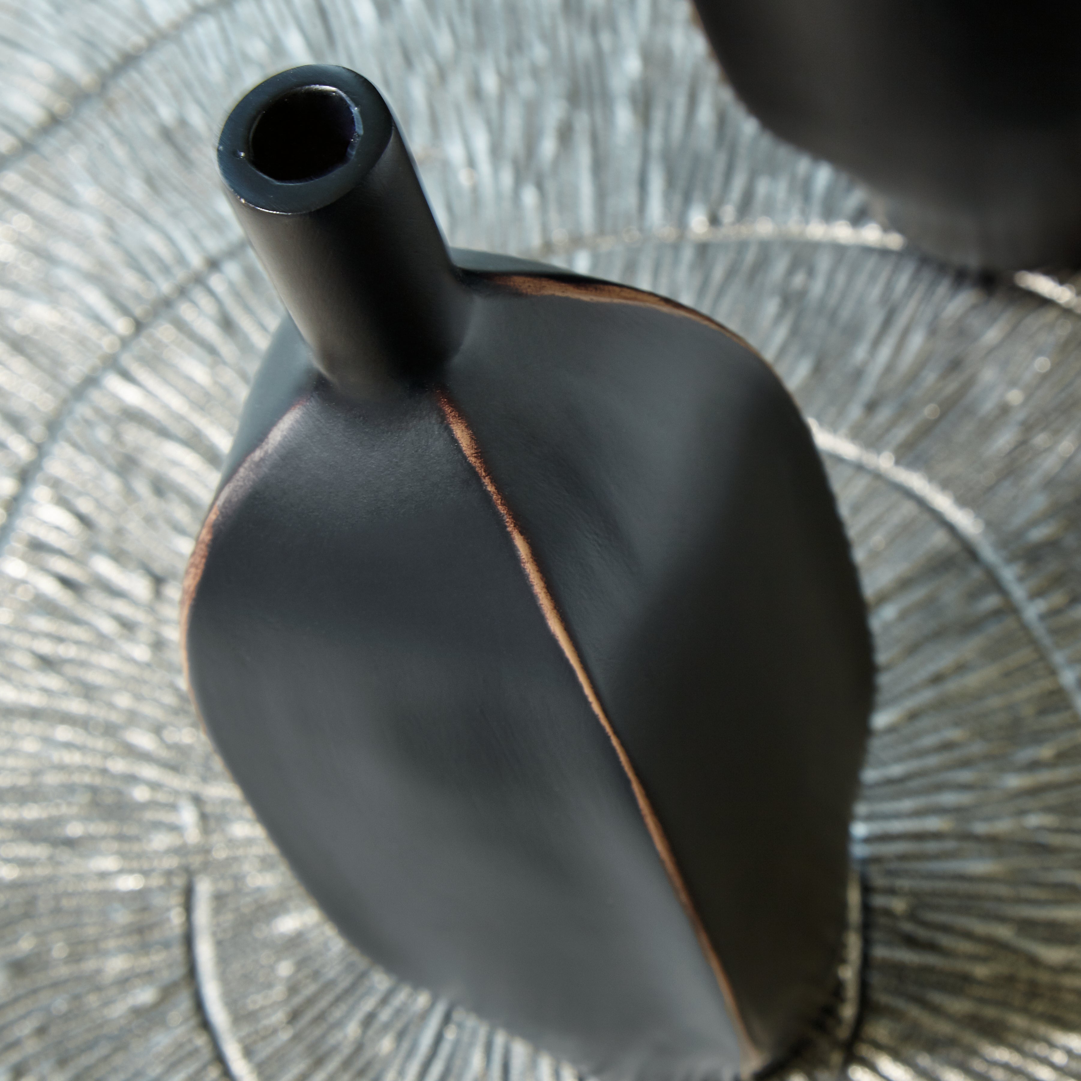 Rhaveney Black Vase