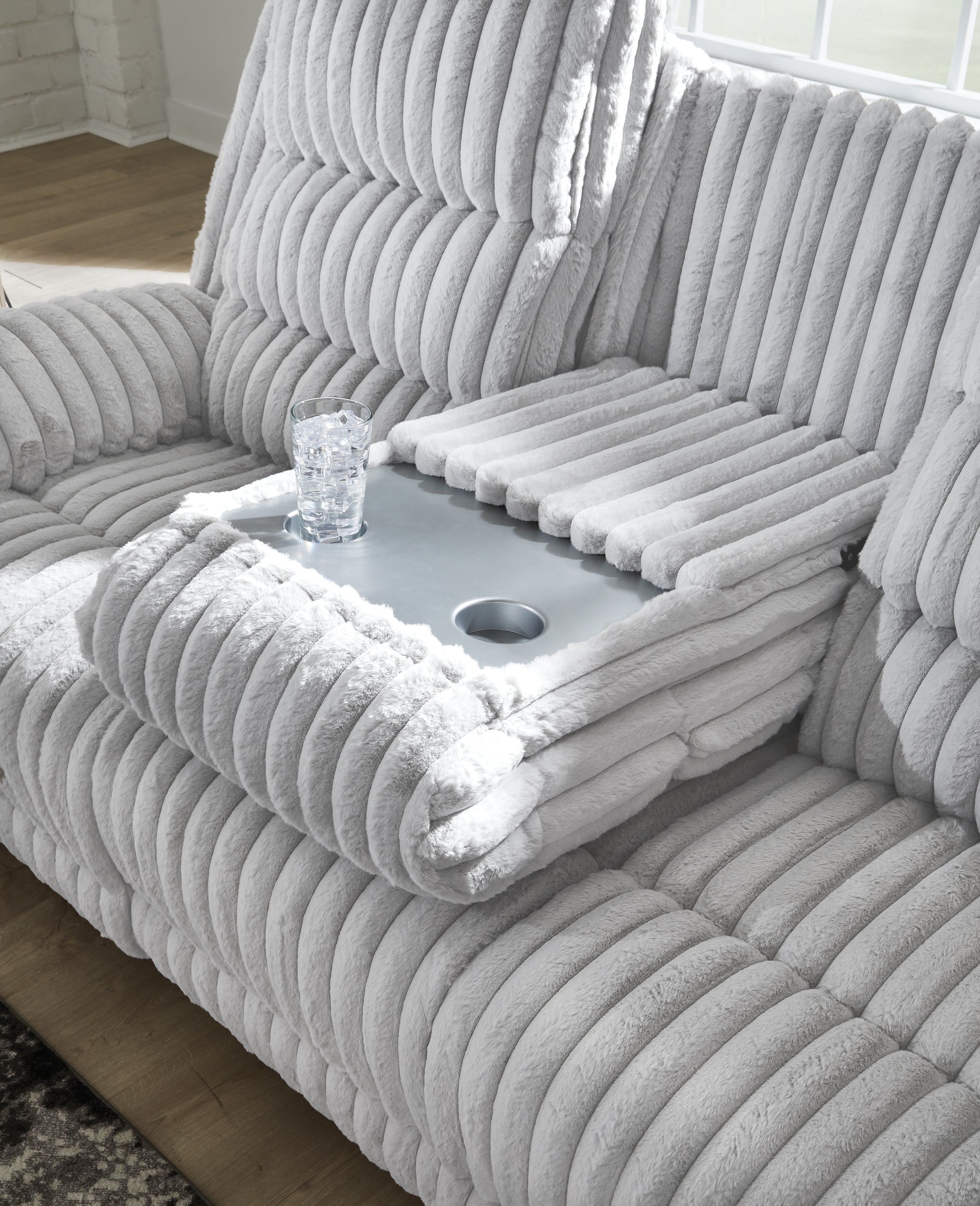 Rhines Falls Alloy REC PWR Sofa w/Drop Down Table