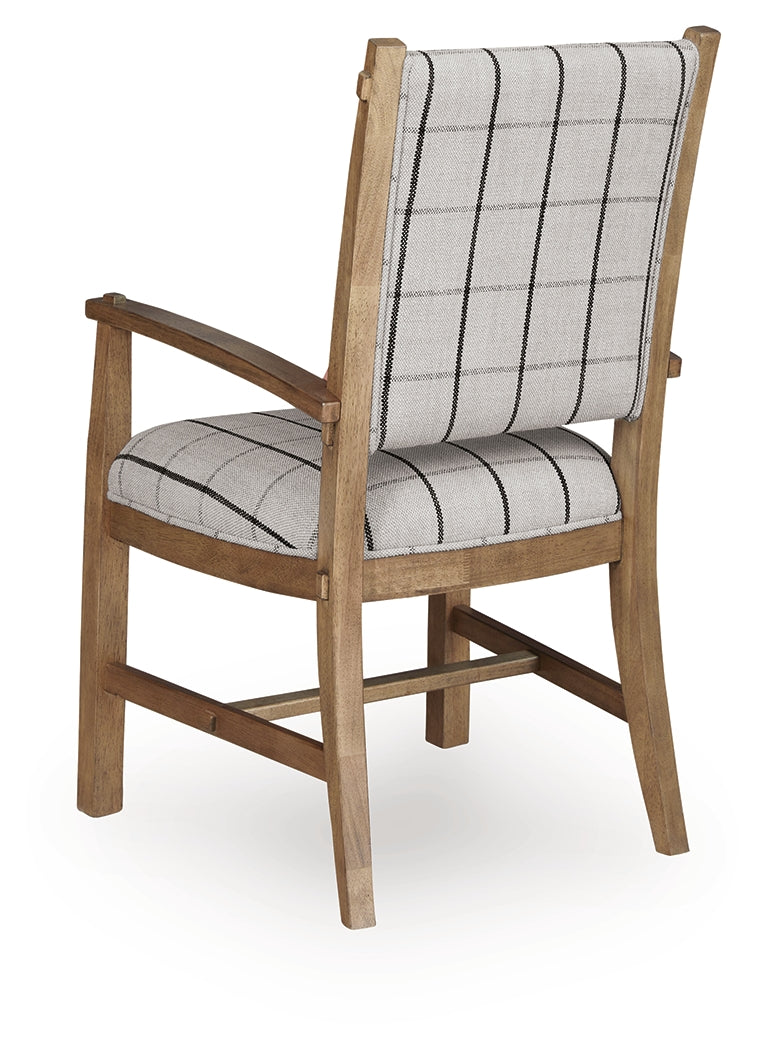 Ridgester Light Extension Dining Table, 2 Arm Chairs and 4 Side Chairs, Brown