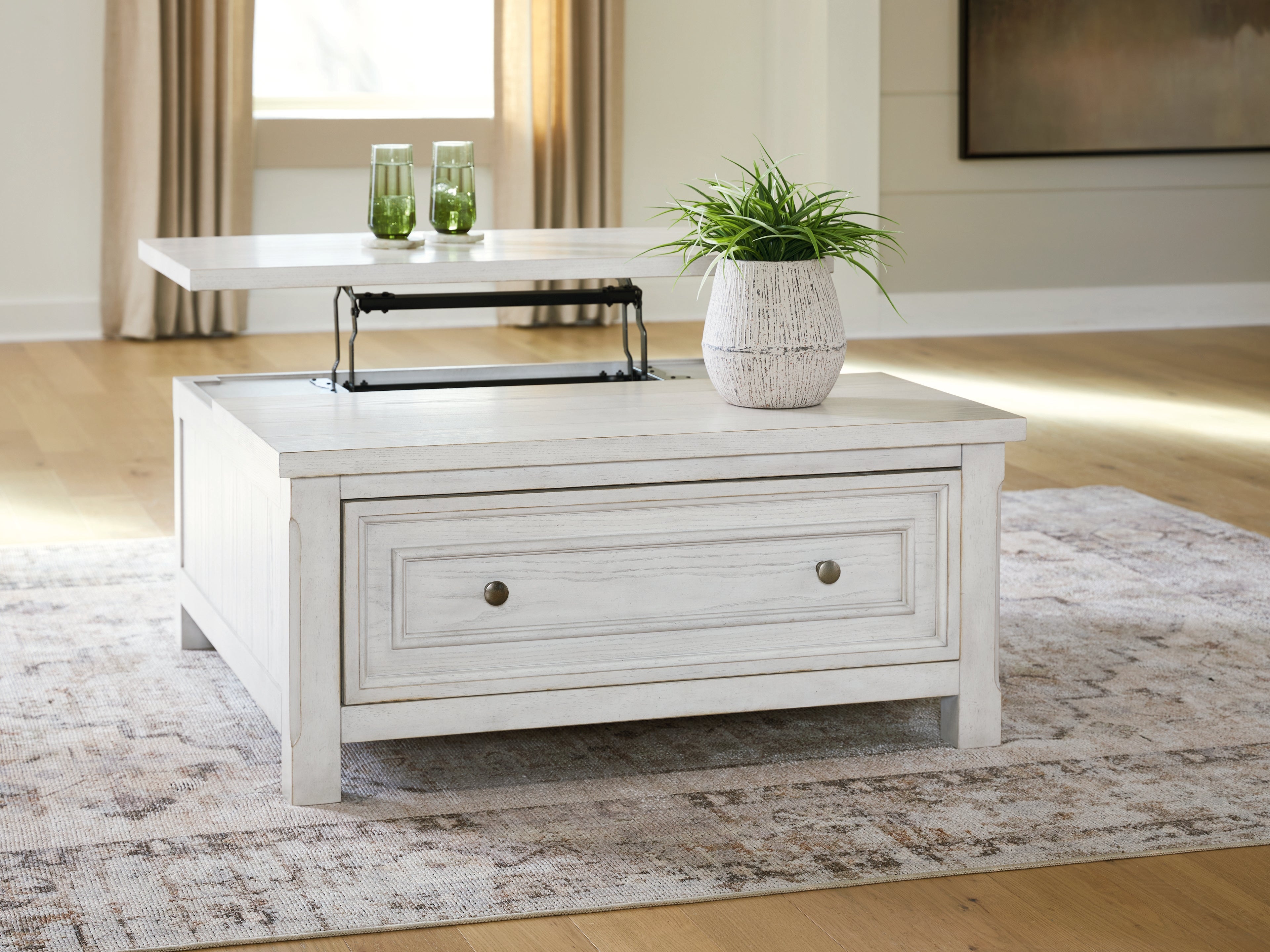 Robbinsdale Antique White Lift-Top Coffee Table