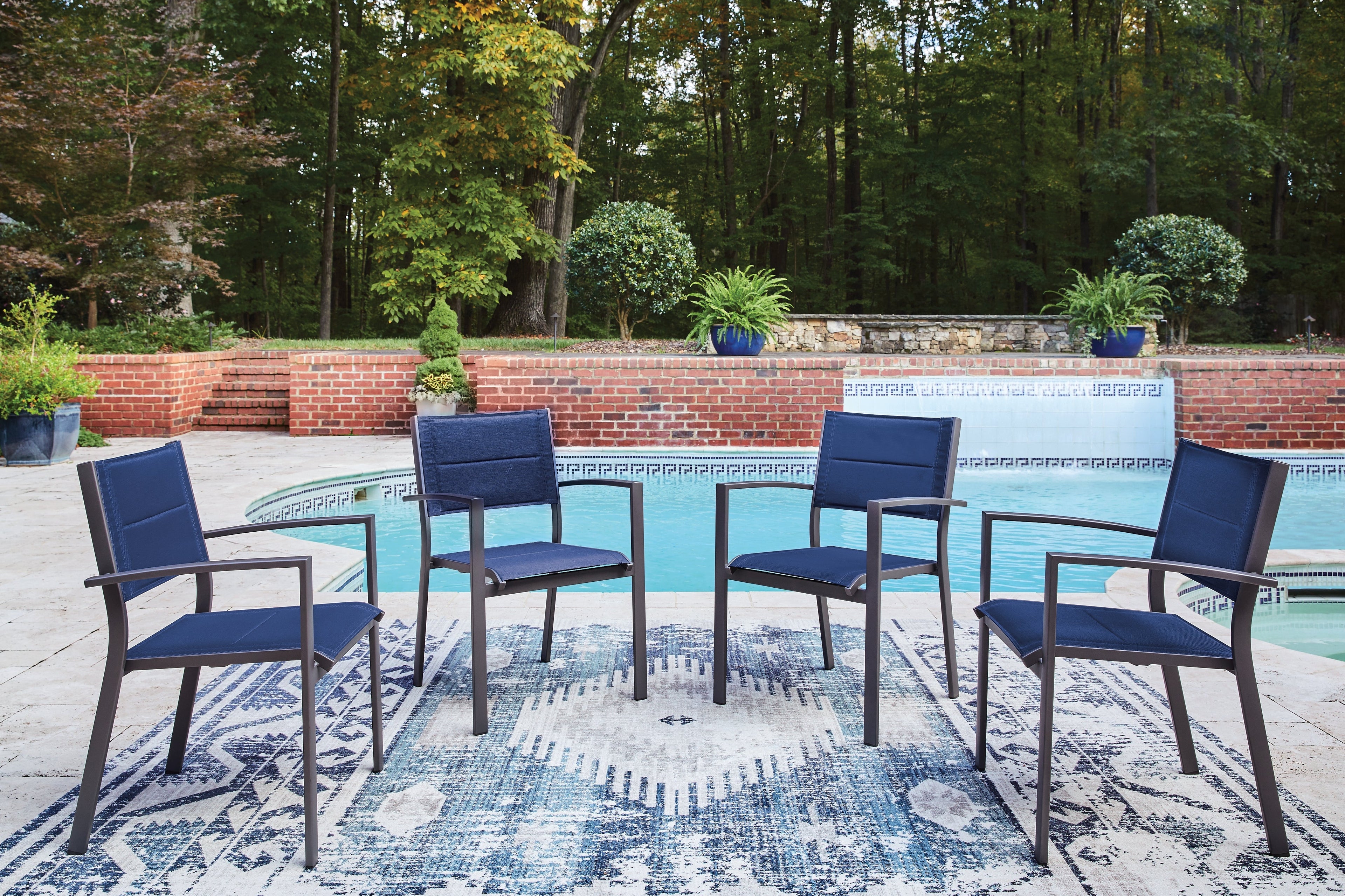 Rocky Creek Blue/Gray Sling Arm Chair (Set of 4)