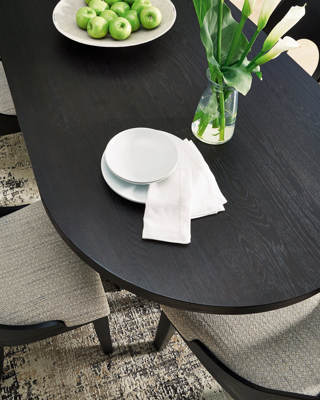Rowanbeck Dining Room Set w/ 2 Fully Upholstered White Armchairs / 7 Pc, Black