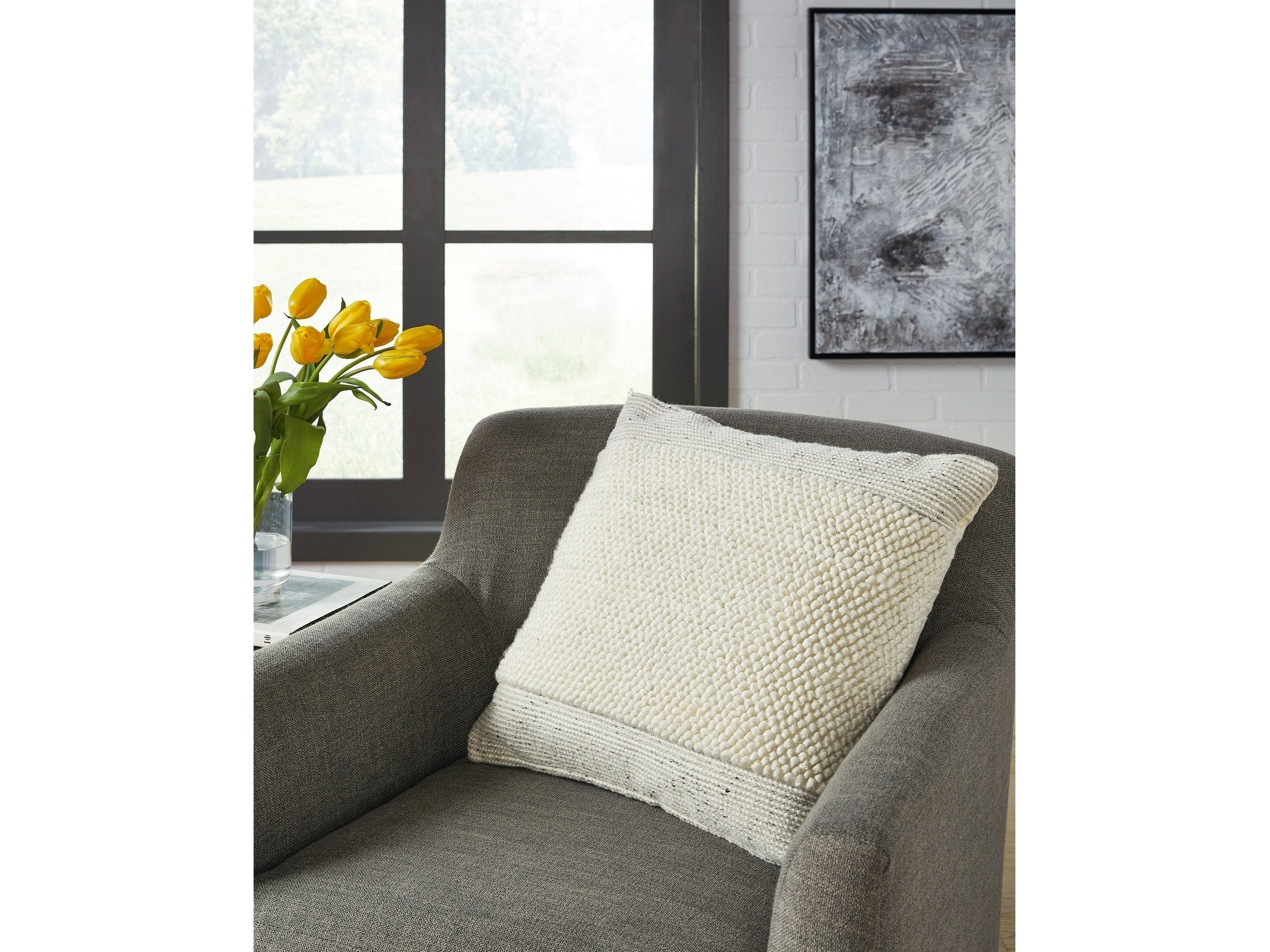 Rowcher Gray/White Pillow