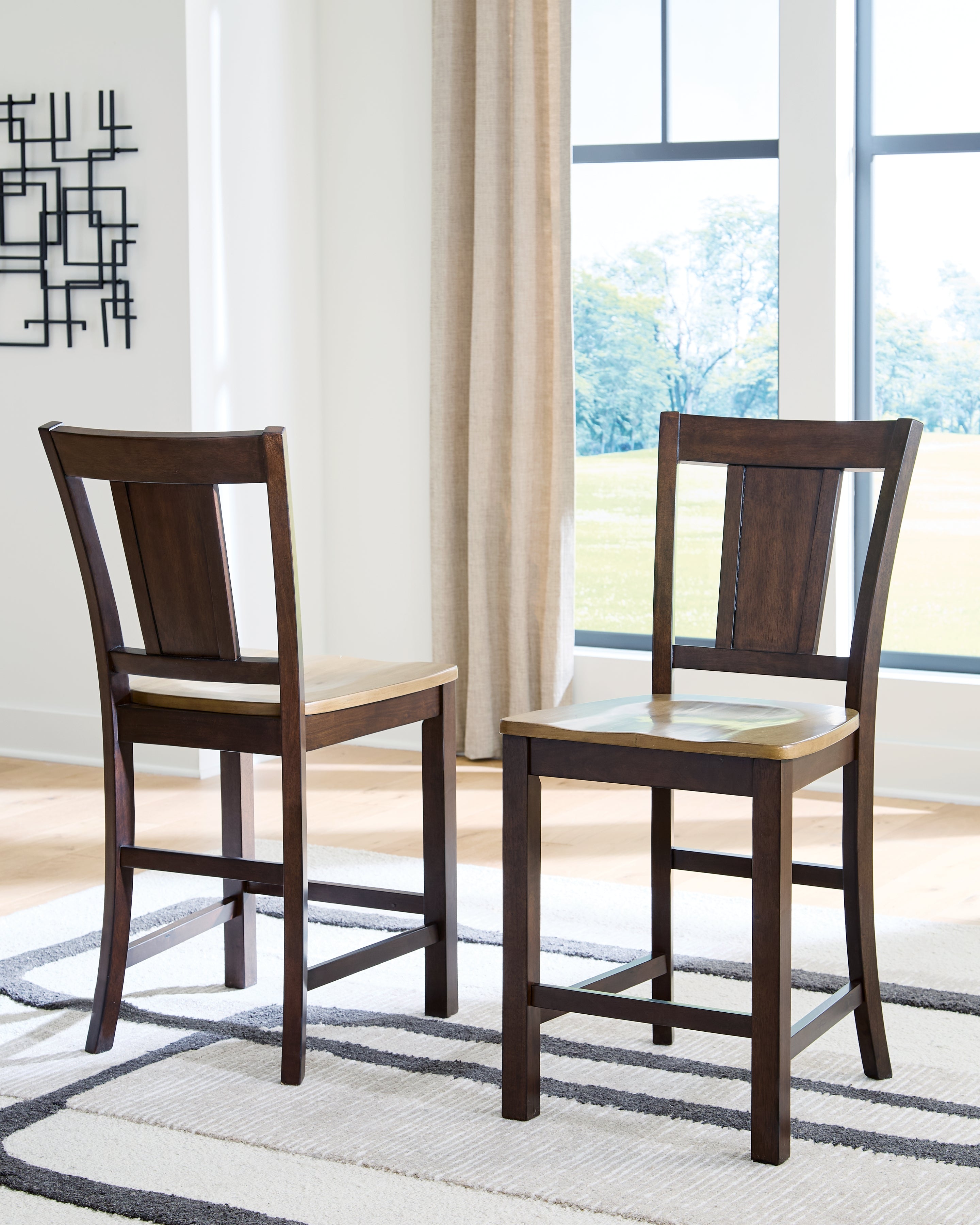 Rylandeen Light /Dark Counter Height Extension Dining Table and 6 Barstools, Brown