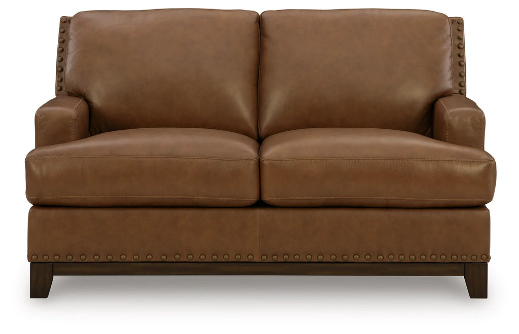 Saonara Amber Loveseat