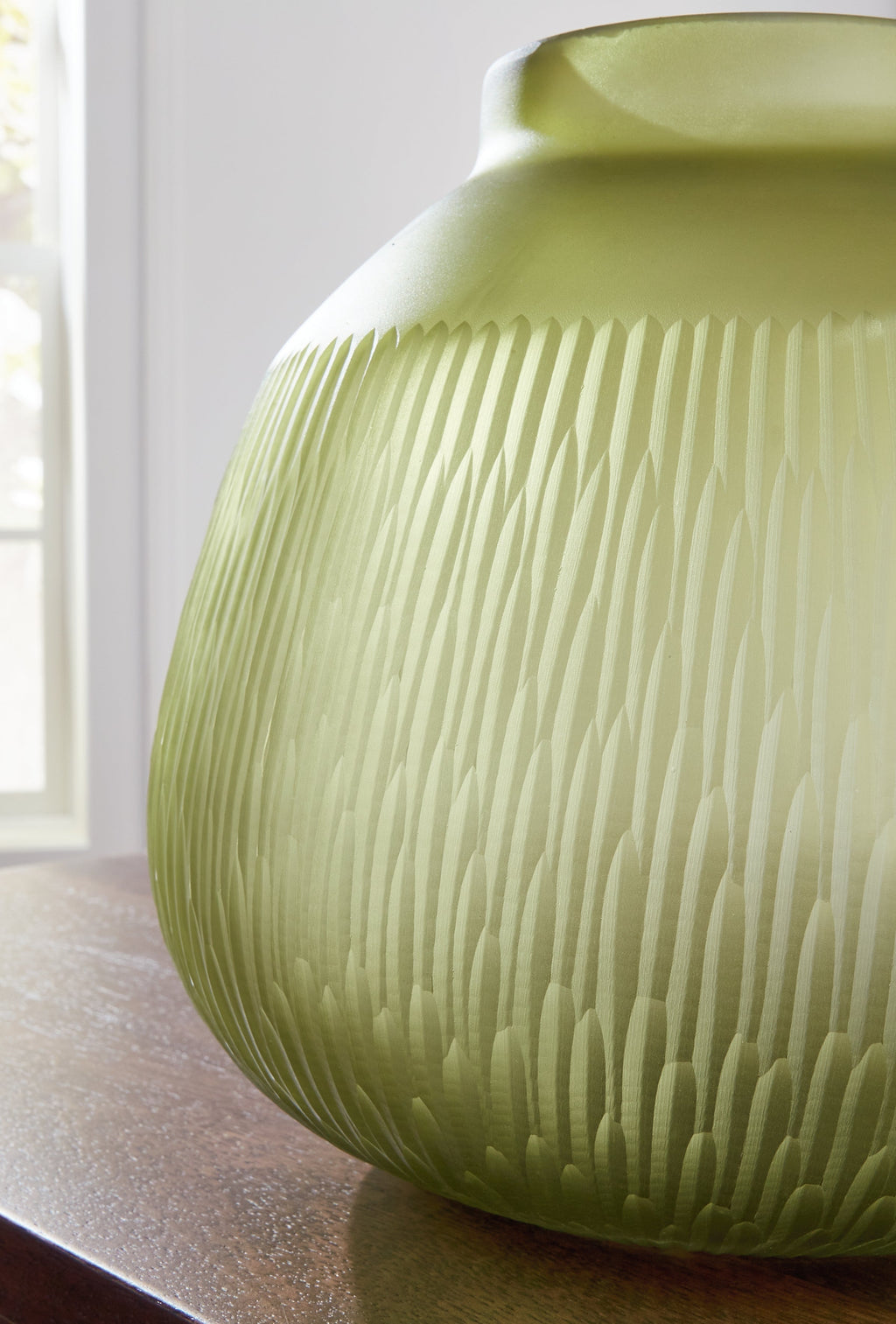 Scottyard Olive Green Vase (10"H)