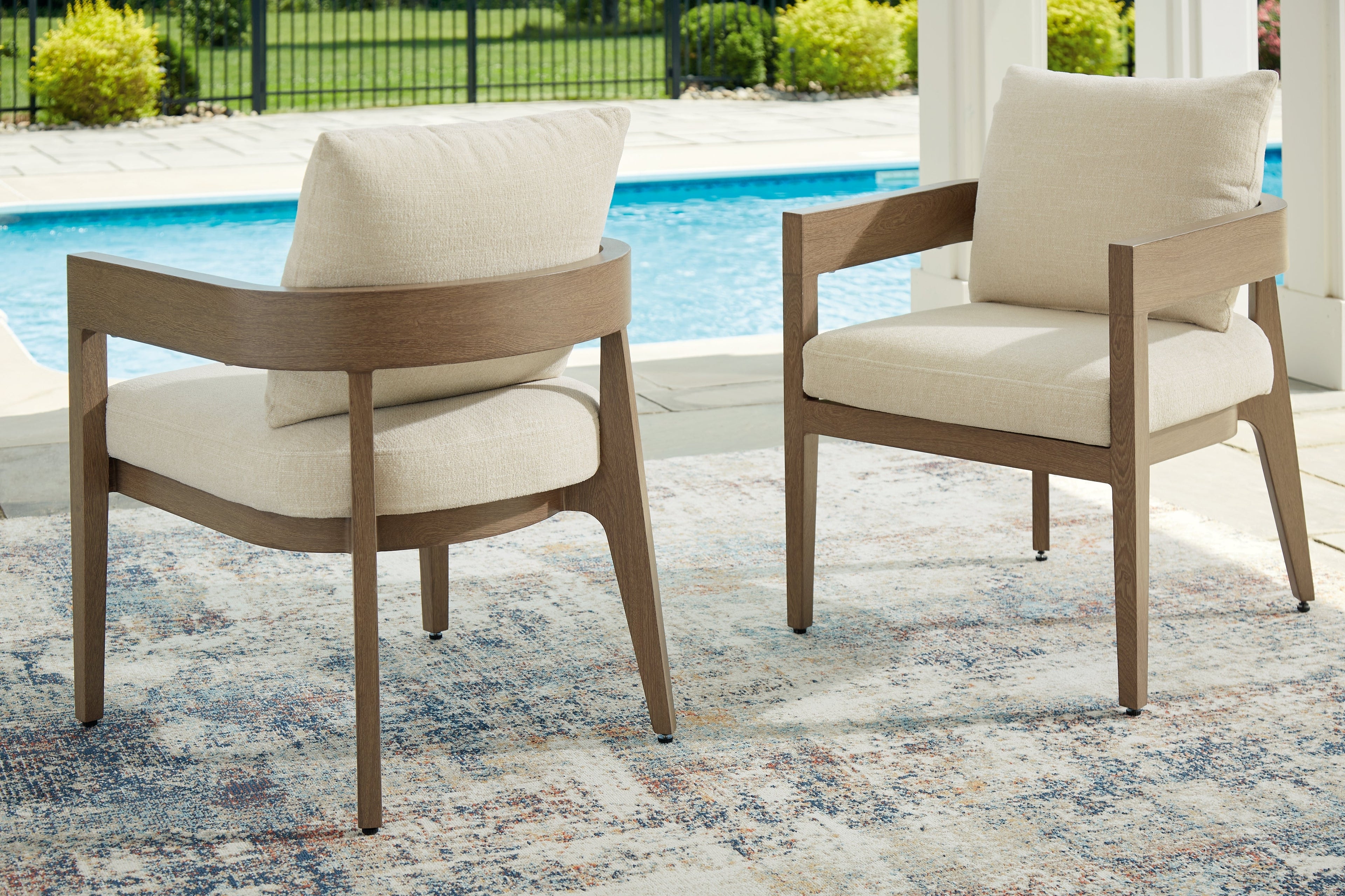 Serene Bay Dark Brown/White Arm Chair With Cushion (Set of 2)