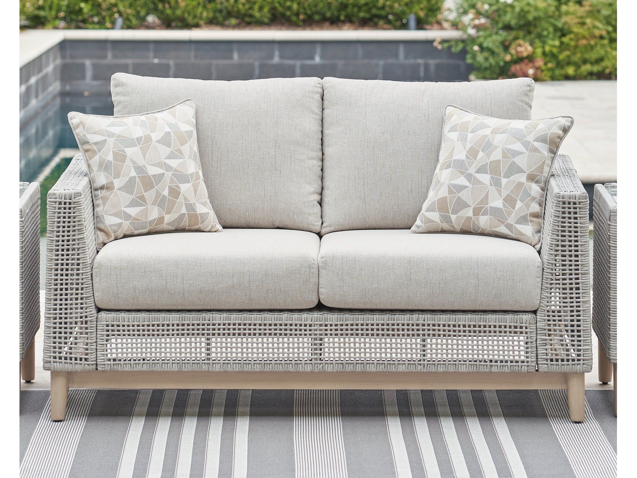 Seton Creek Gray Outdoor Loveseat w/ Cushion
