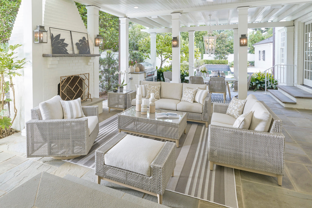 Seton Creek Outdoor Seating Group w/ Coffee Table / 4pc