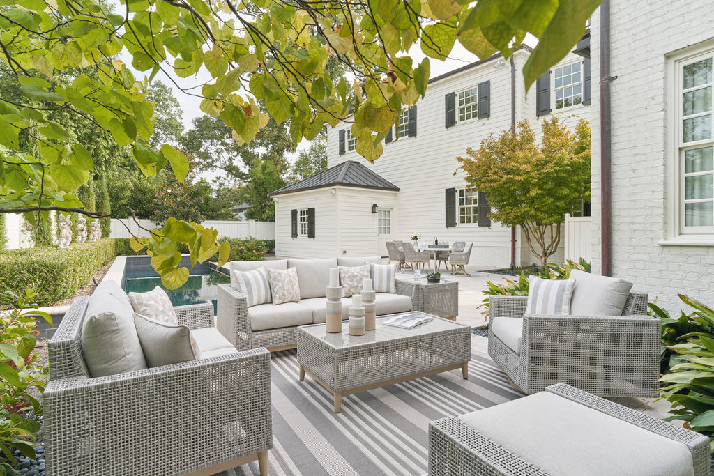 Seton Creek Outdoor Seating Group w/ Coffee Table / 4pc