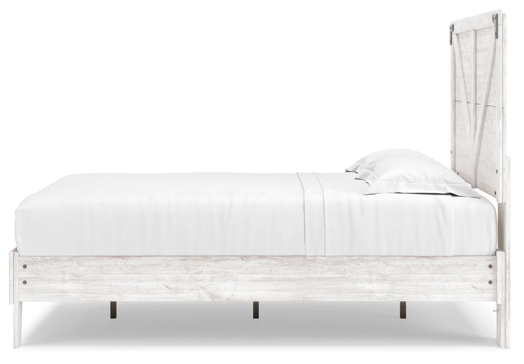 Shawburn White/Brown Full Panel Bed w/Chest
