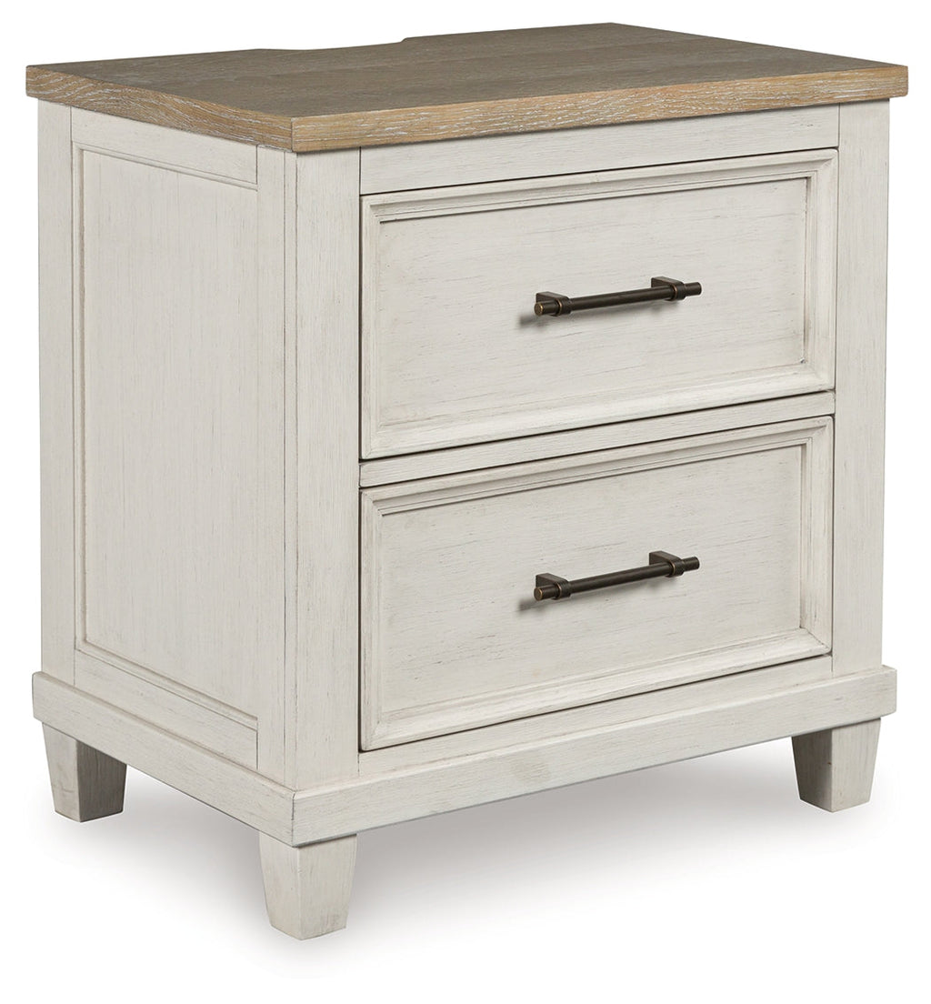 Shaybrock /Brown Queen Panel Bed, Dresser, Mirror and Nightstand, Antique White