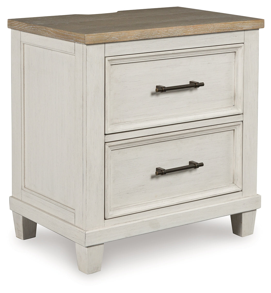 Shaybrock /Brown Queen Panel Bed, Dresser, Mirror and Nightstand, Antique White