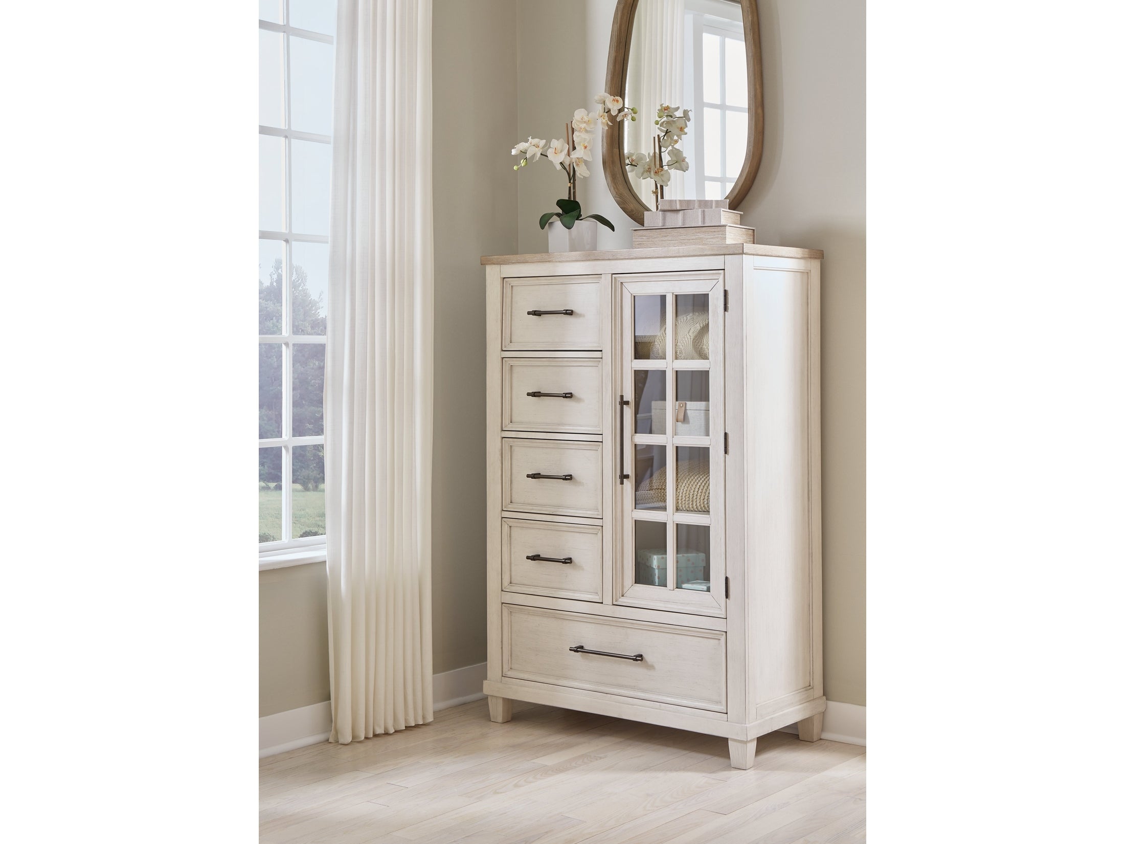 Shaybrock White Door Chest