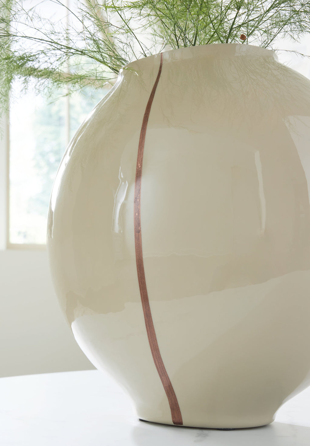 Sheabourne Cream Vase 12"