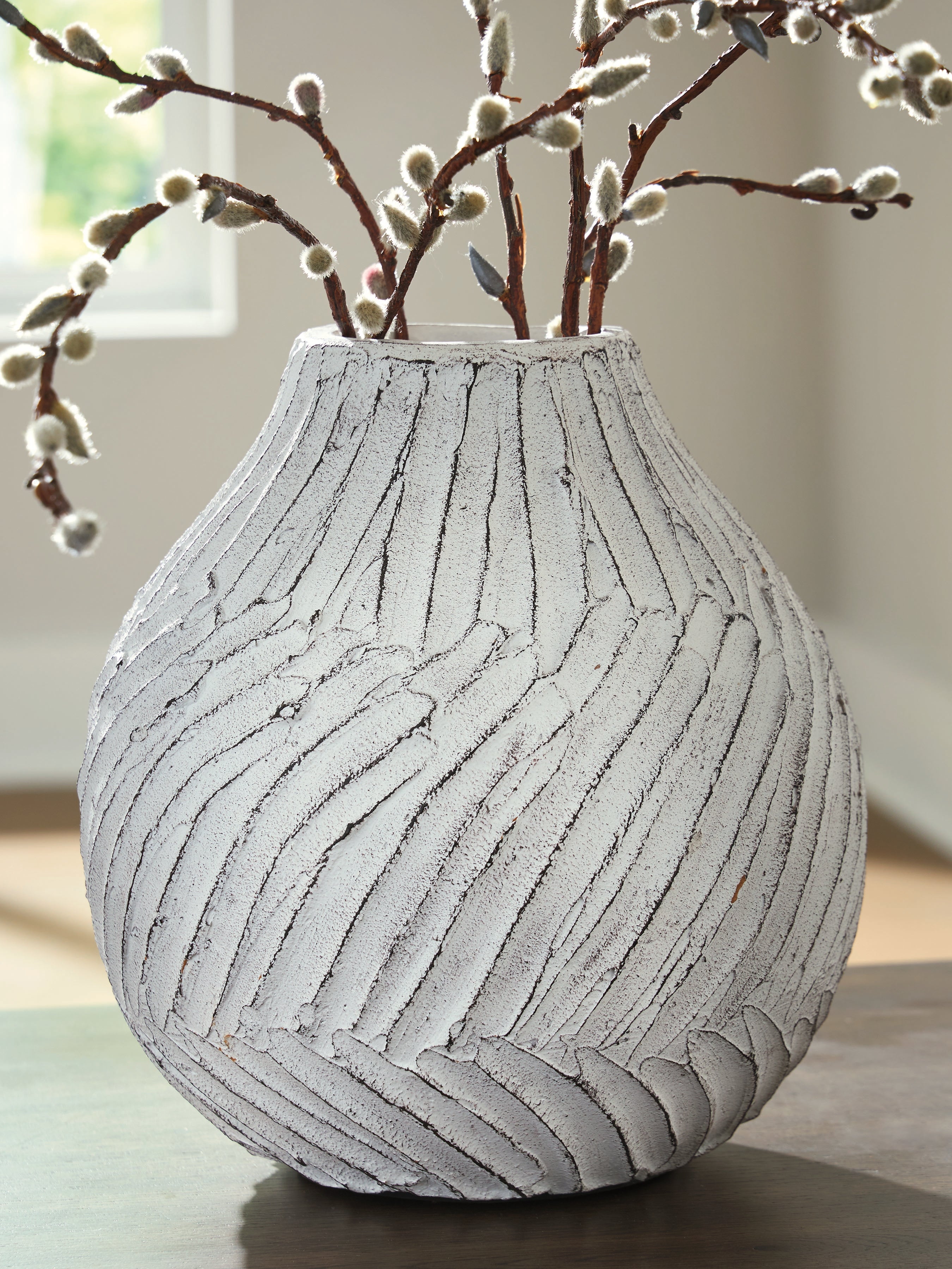 Shelvie Distressed White Vase