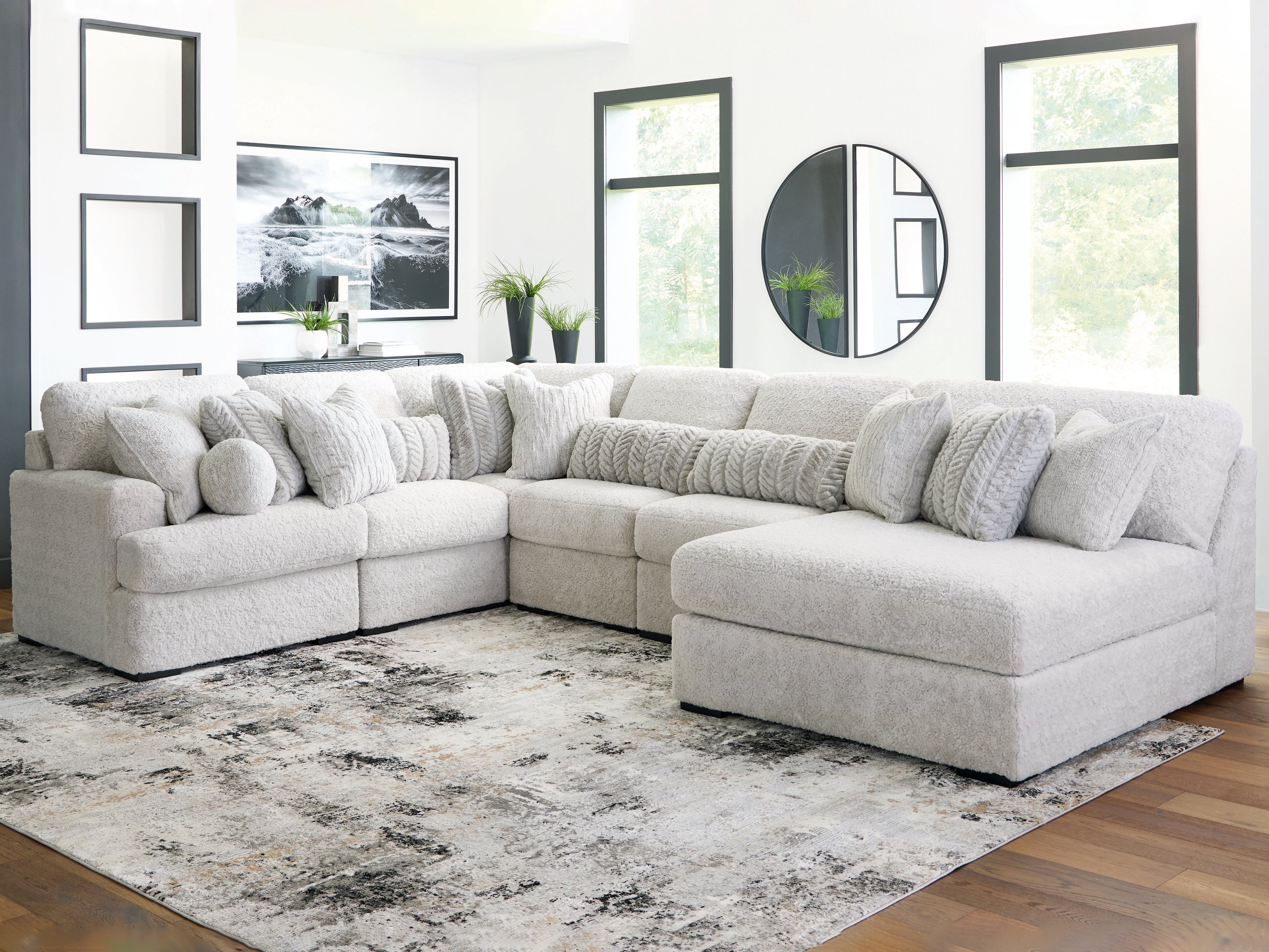 Snodoodle Arctic 6-Piece RAF Modular Sectional with Chaise