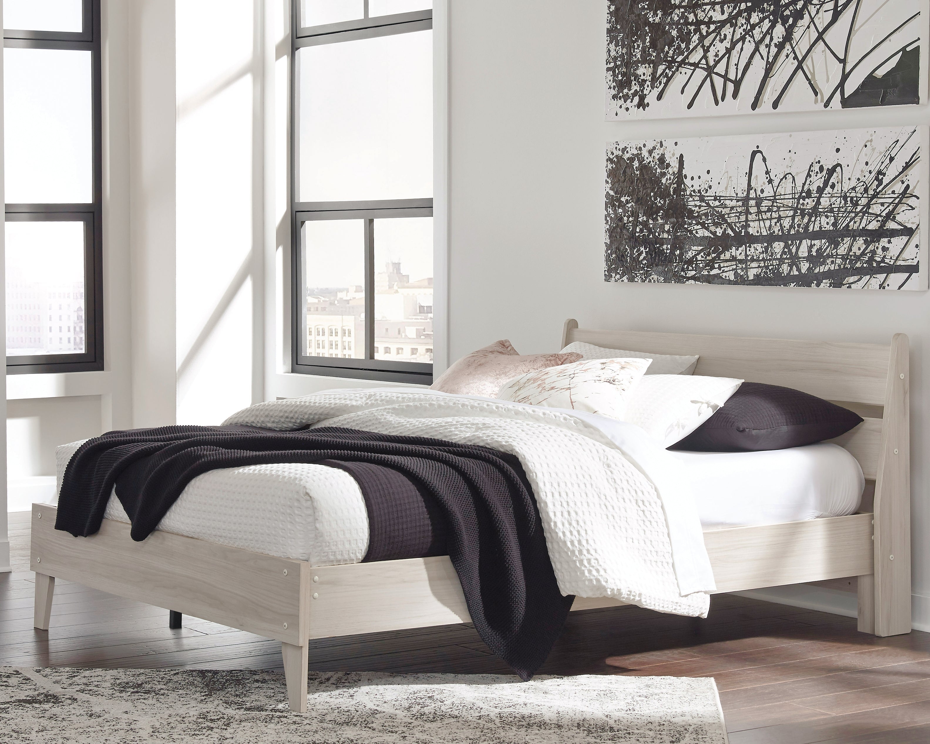 Socalle Light Natural Queen Panel Platform Bed