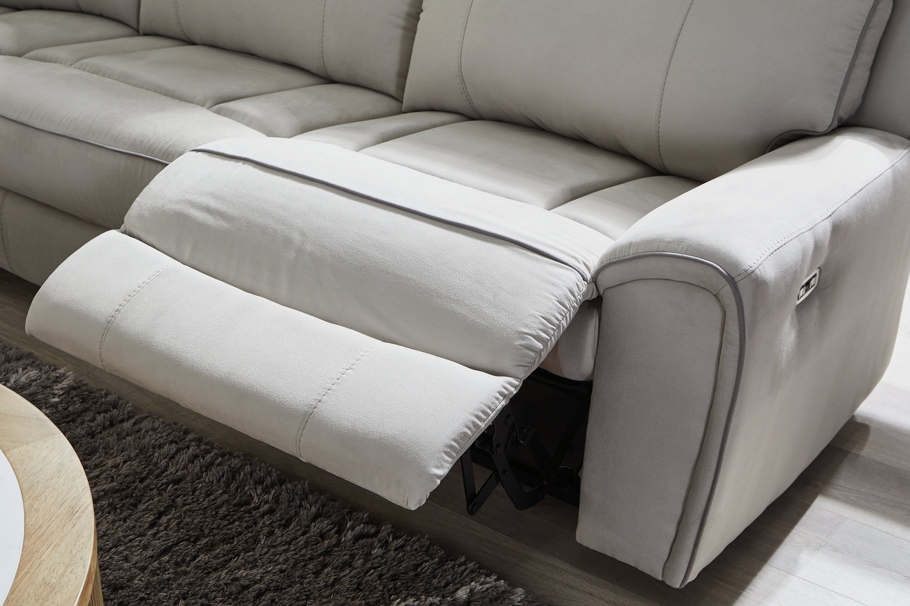 Social Pointe Pearl/Ash 5-Piece Power Reclining Sectional