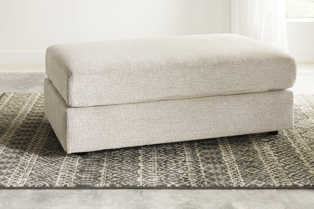 Soletren Sofa & Ottoman