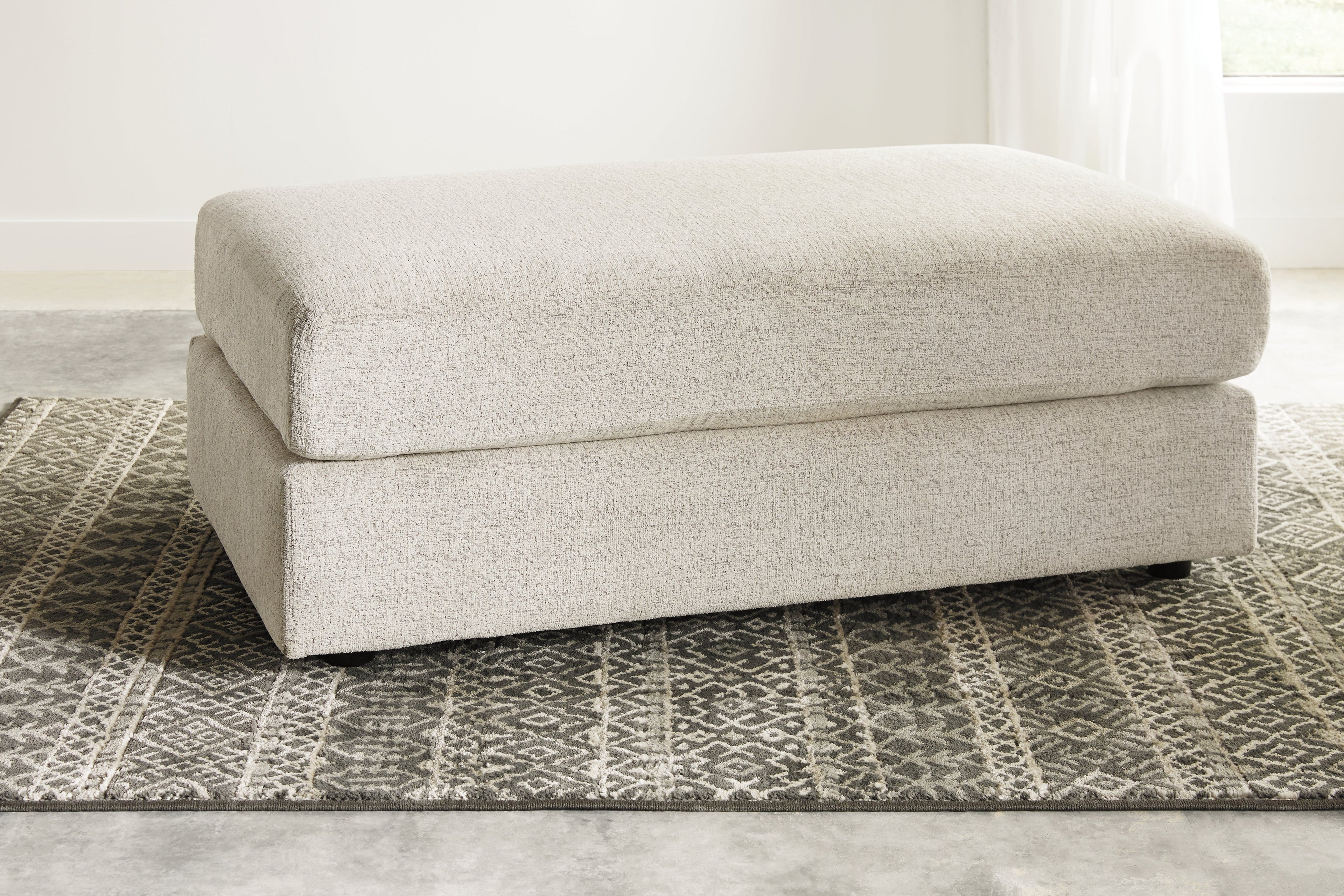 Soletren Sofa & Ottoman