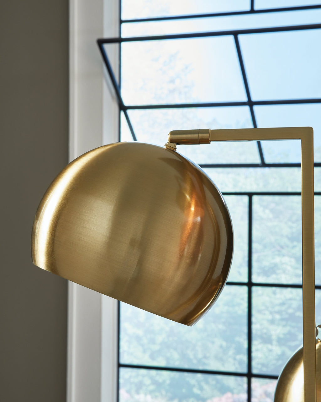 Sorcha Gold/Black Floor Lamp