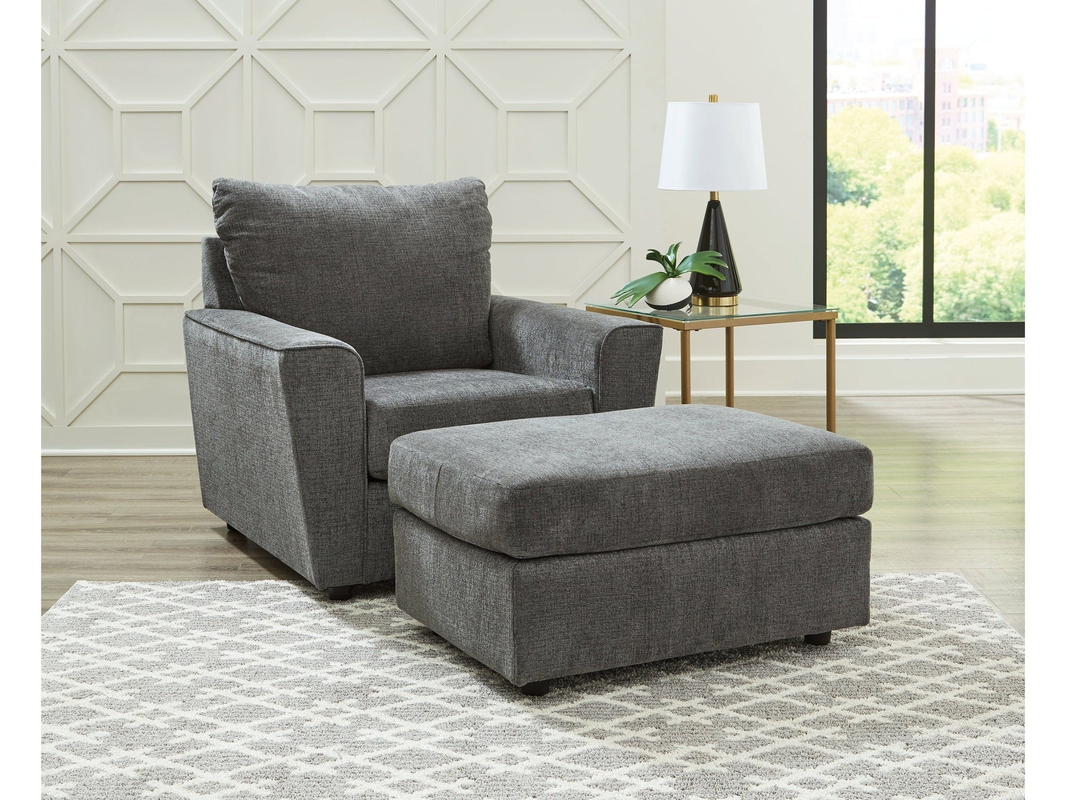 Stairatt Gravel Chair and Ottoman