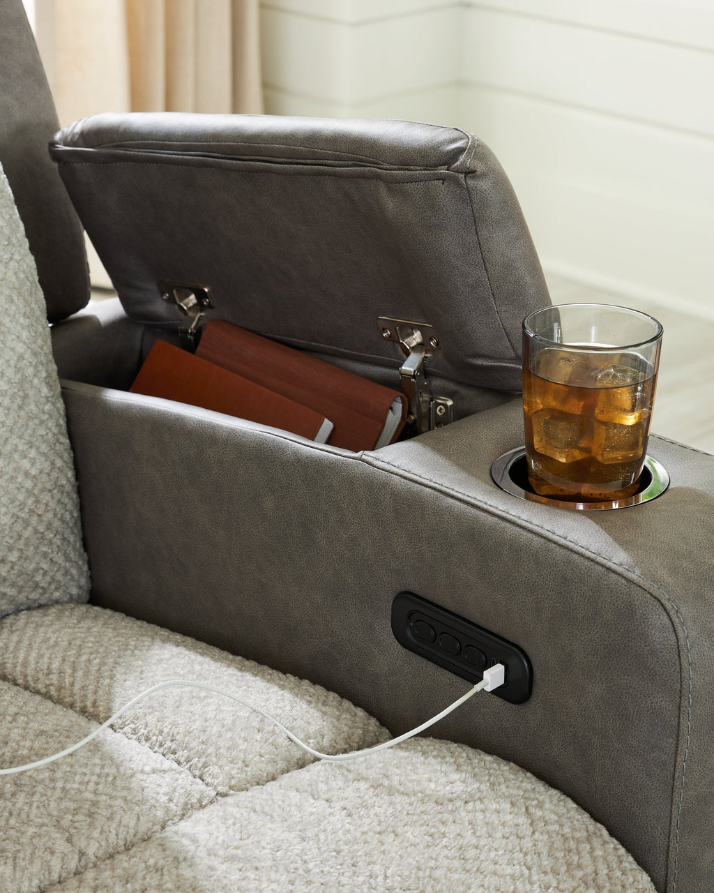 Stately Check Sisal Dual Power Recliner