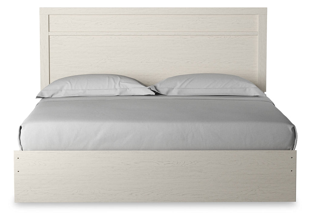 Stelsie White King Panel Bed w/Dresser & Mirror & Nightstand