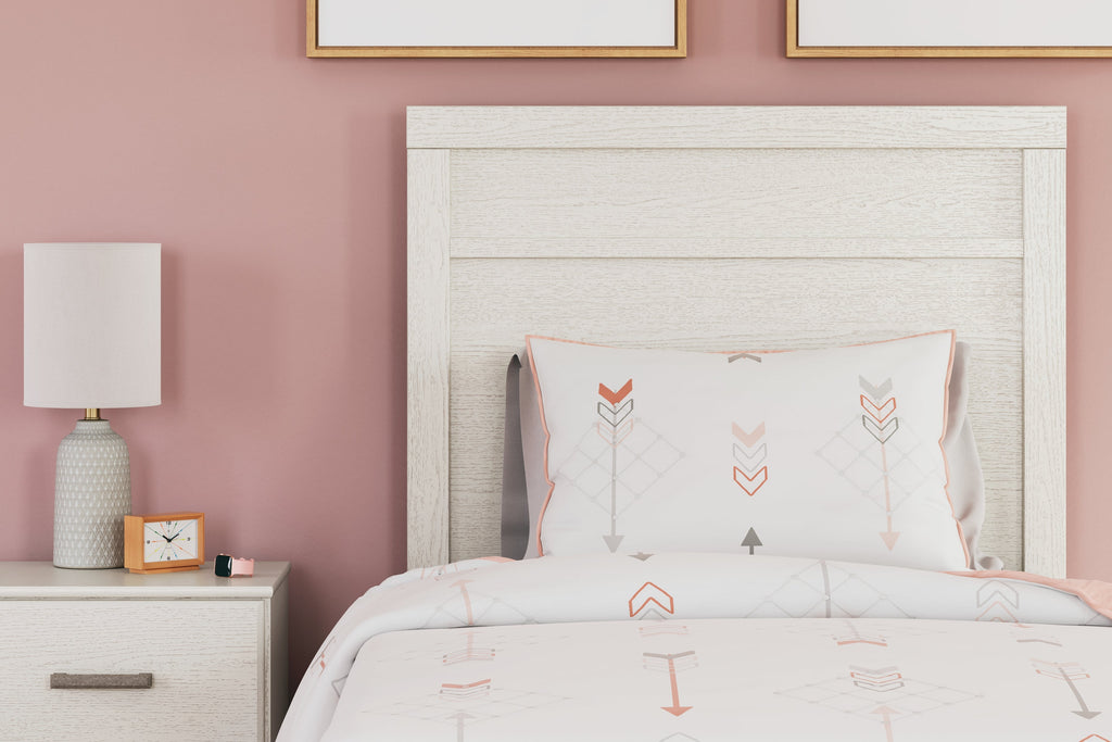 Stelsie White Twin Panel Youth Bed