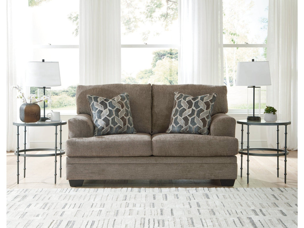Stonemeade Nutmeg Loveseat