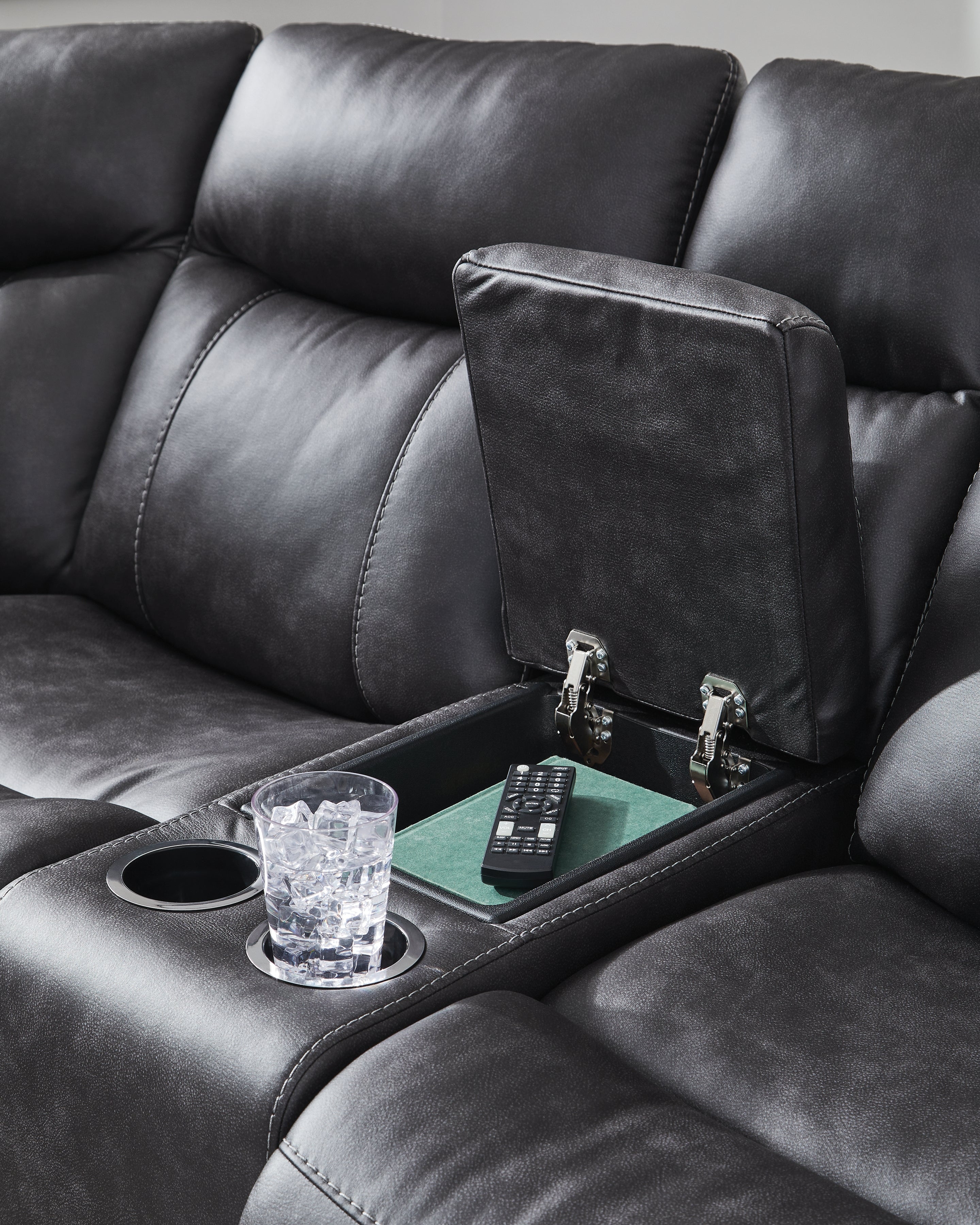 Sultan Meadow Carbon 2-Piece Reclining Sectional