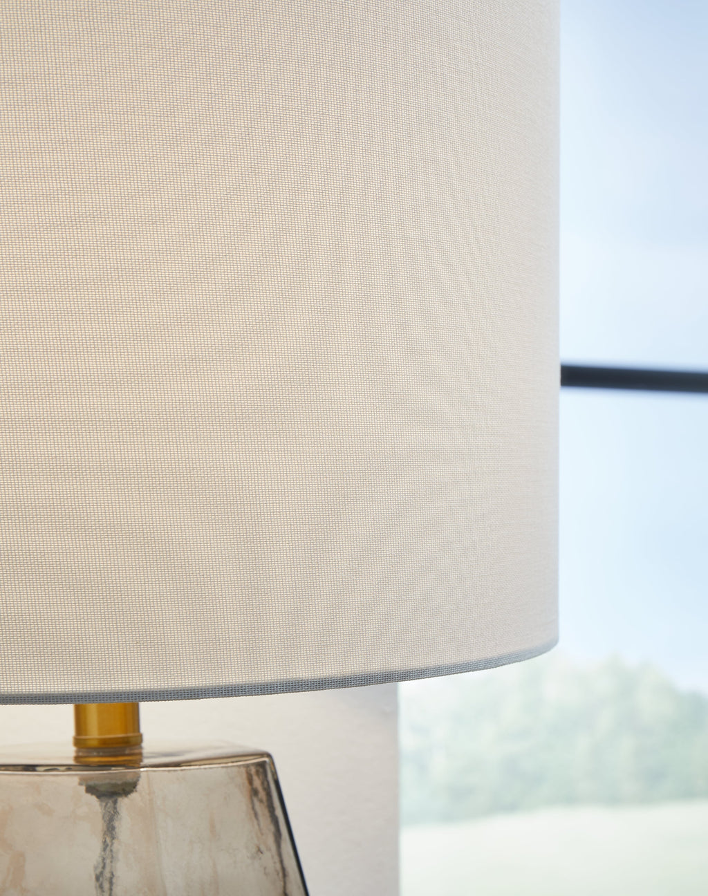 Taylow Gray Table Lamp (Set of 2)