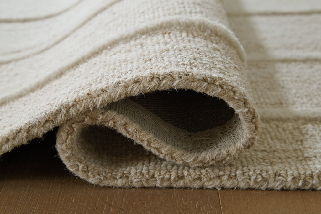 Teelgan Ivory/Tan Extra Large Rug
