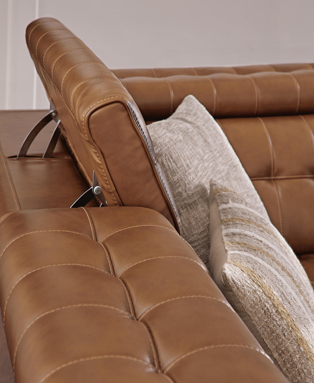 Temmpton Chocolate 4-Piece Reclining Sectional