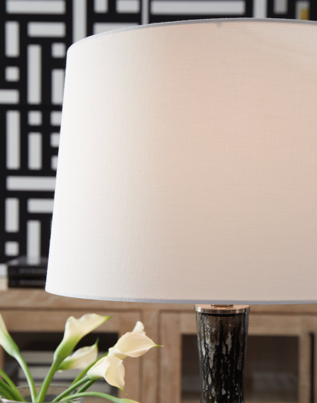 Tenslow Antique Black Table Lamp (Set of 2)