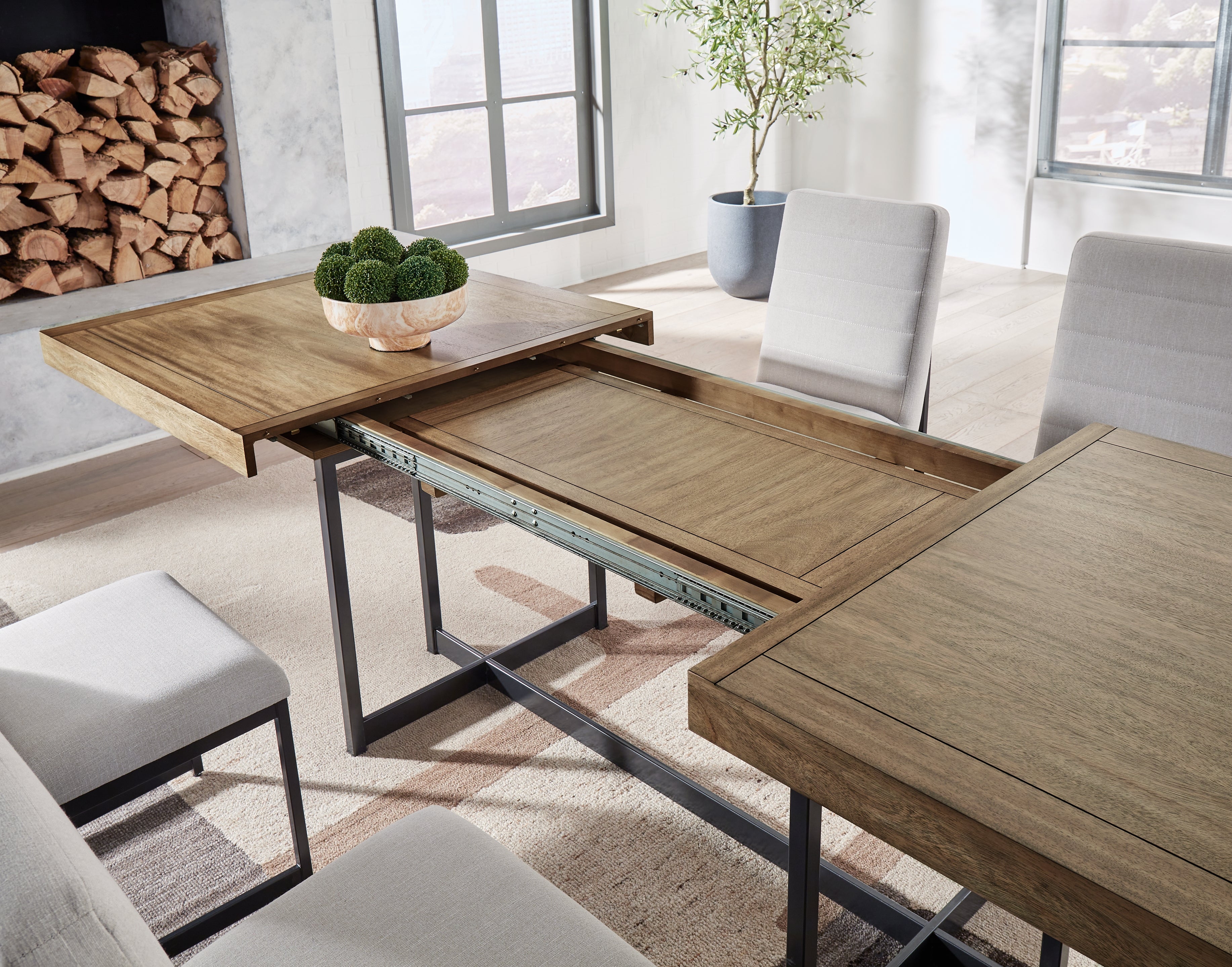 Tomtyn Light Brown Extension Dining Table and 8 Chairs